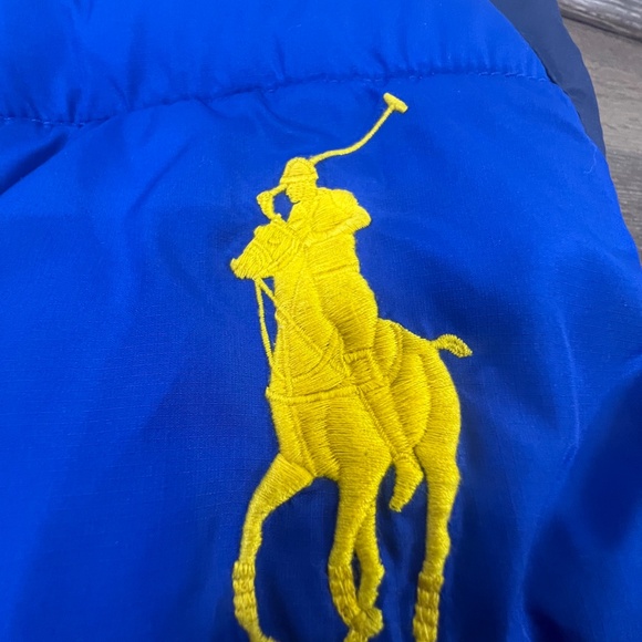 Boys Polo Ralph Lauren Reversible Down Vest with Embroidered Big Pony - Picture 4 of 10